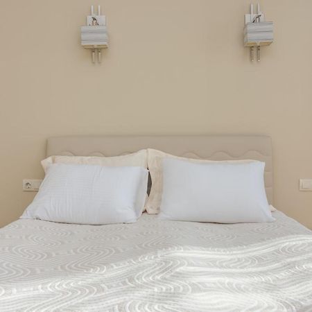 Saguramo Hotel Alexandria מראה חיצוני תמונה
