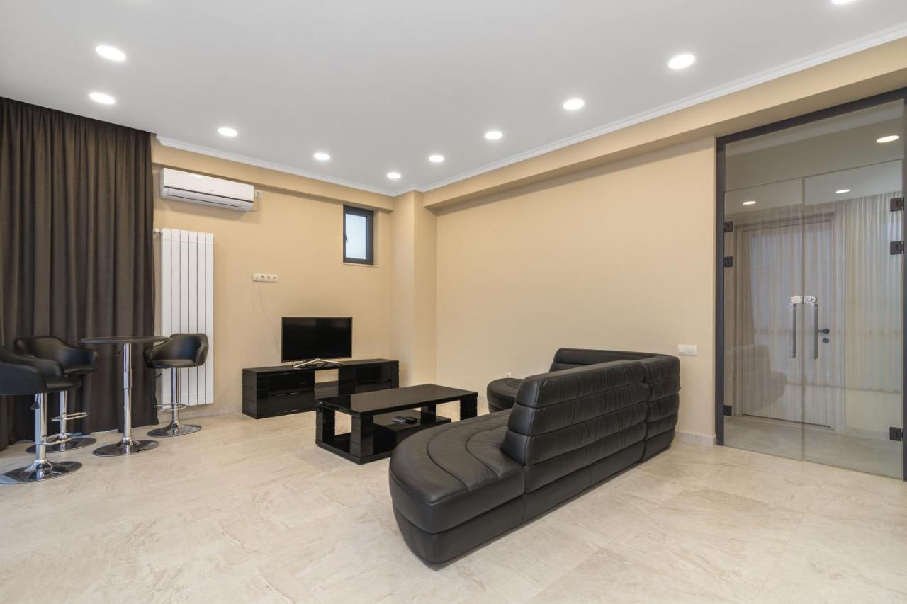 Saguramo Hotel Alexandria מראה חיצוני תמונה