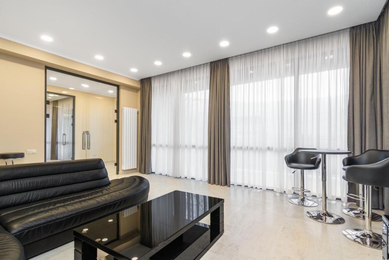 Saguramo Hotel Alexandria מראה חיצוני תמונה